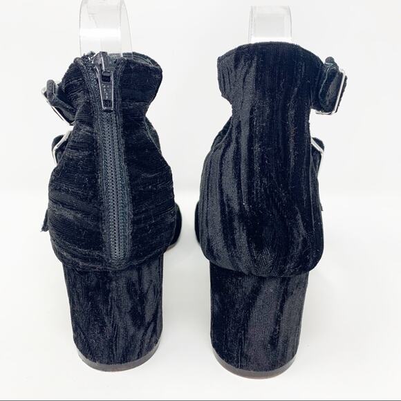 Firenze Studio Black Velvet Round Toe Heels Sz 7 - Picture 4 of 7